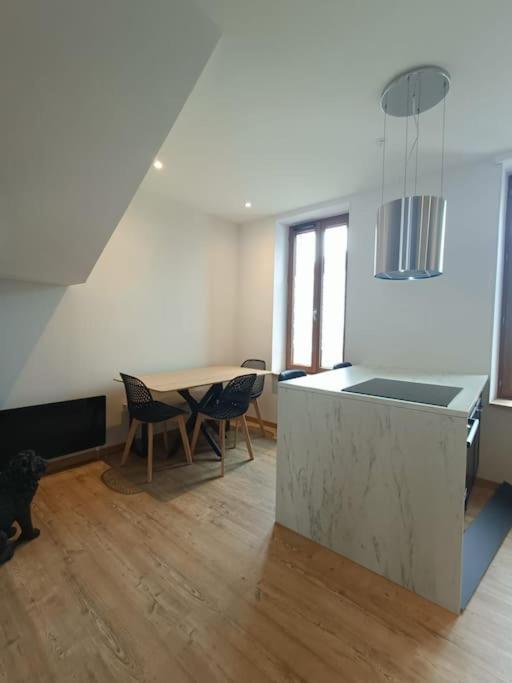 # Le Beffroi# Maison# Murol Eksteriør billede